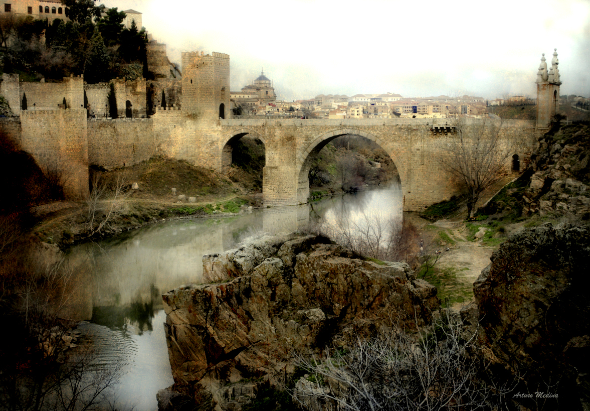 UN PUENTE DE TOLEDO