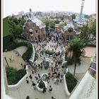 UN REFLEJO DEL ACCESO AL PARK GÜELL, A. GAUDI, BCN