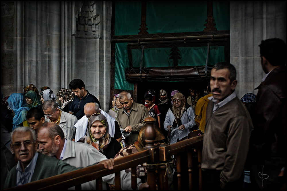 Un regard dans la foule ....