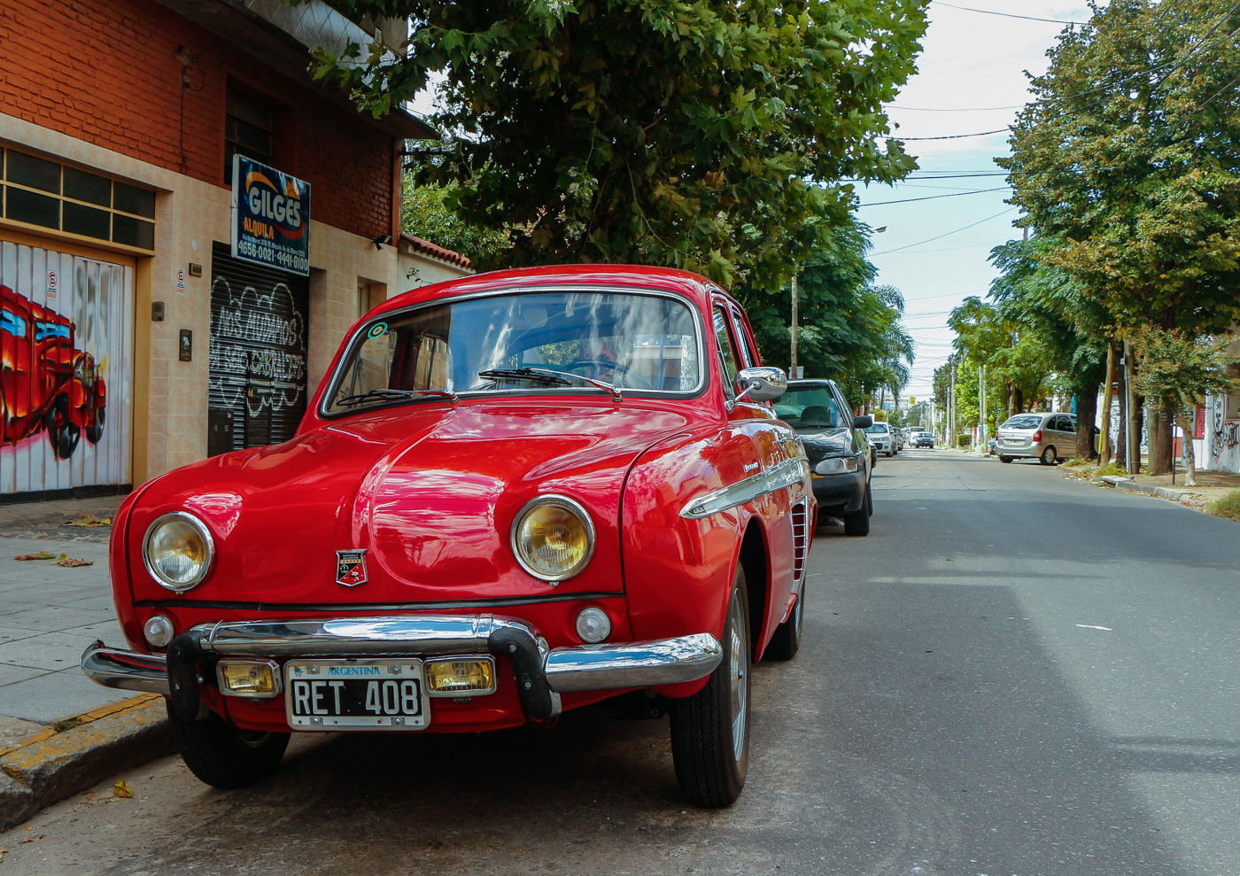 Un Renault Dauphine!!