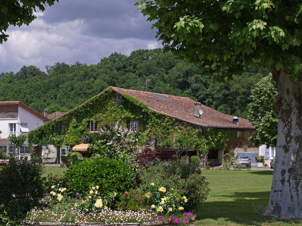 Un restaurant à Duhort Bachen  --  Landes  --  Ein Restaurant in Duhort Bachen