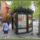 UN ROMANTICO KIOSCO