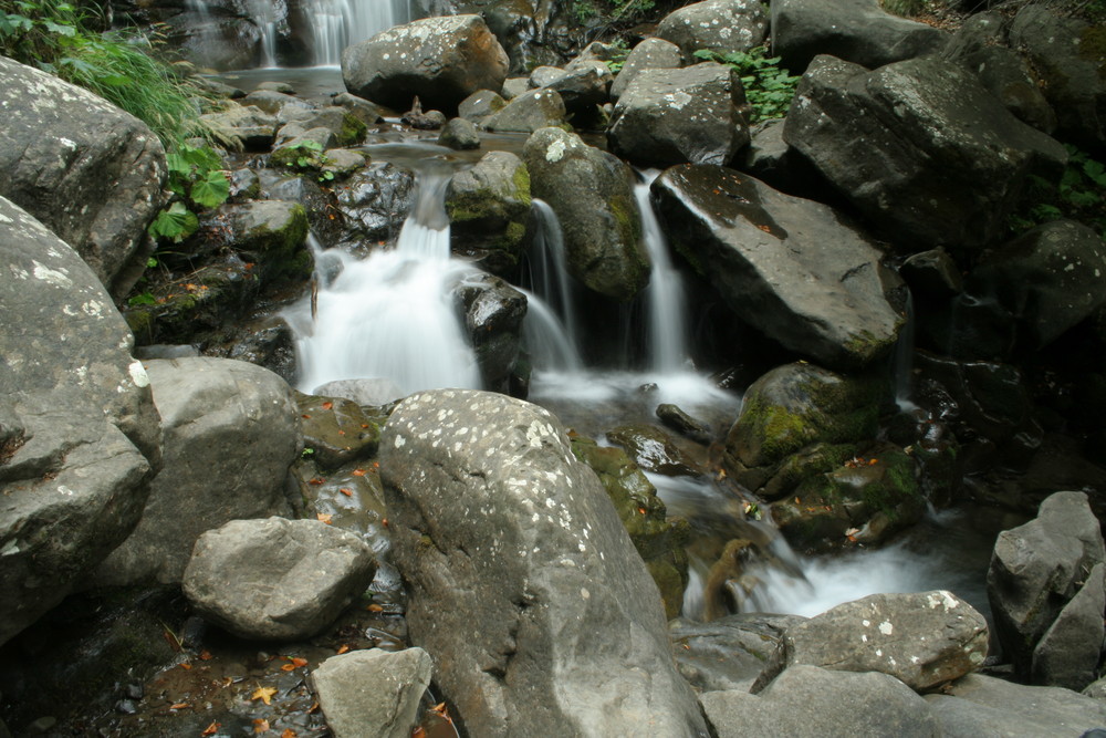 Un salto - Cascate del Dardagna