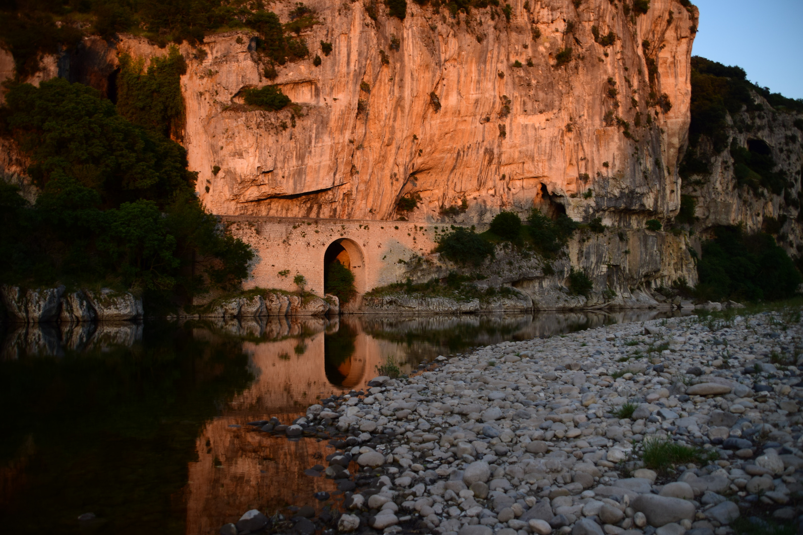 un soir au bord de l'Ardèche 