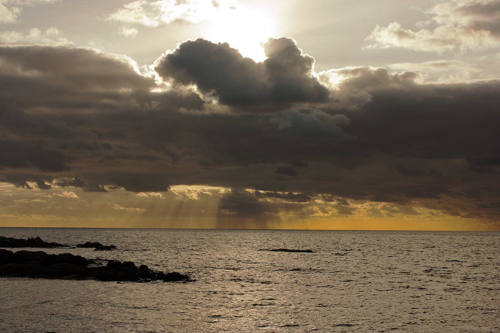 Un soleil, des nuages