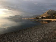 Un tranquillo pomeriggio al mare - A quiet afternoon by the sea