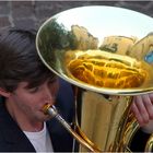 un tuba sous mon  balcon