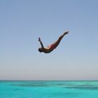 un tuffo dove l'acqua è più blu