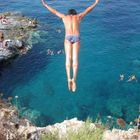 Un tuffo dove l'acqua è più blu.. niente di più.. di Raffaele Falso