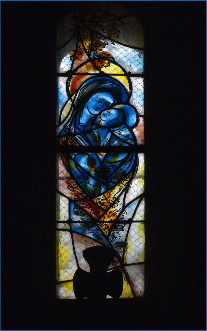 Un vitrail  de l’Eglise Saint-Sigismond (Larressingle)