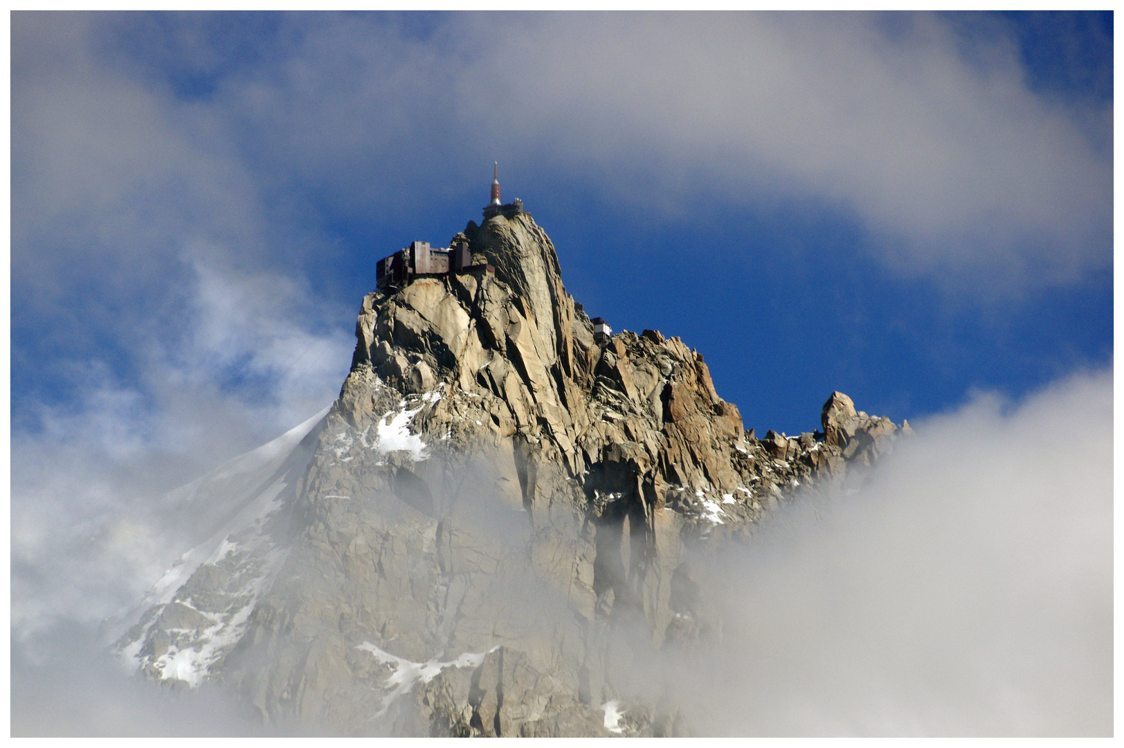  un voyage en haut de l aiguille ....à 3777 m