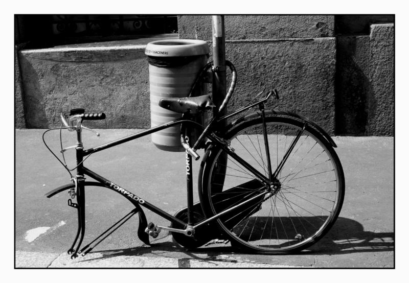 ..una bicicletta milanese....