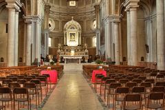 Una Chiesa in Stresa