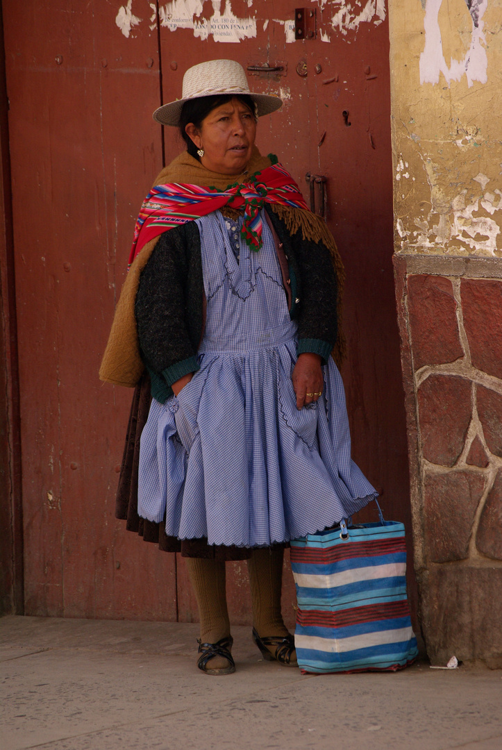 una cholita en Potosi /Bolivien