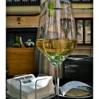 Una copa de vino blanco - A cup of white wine