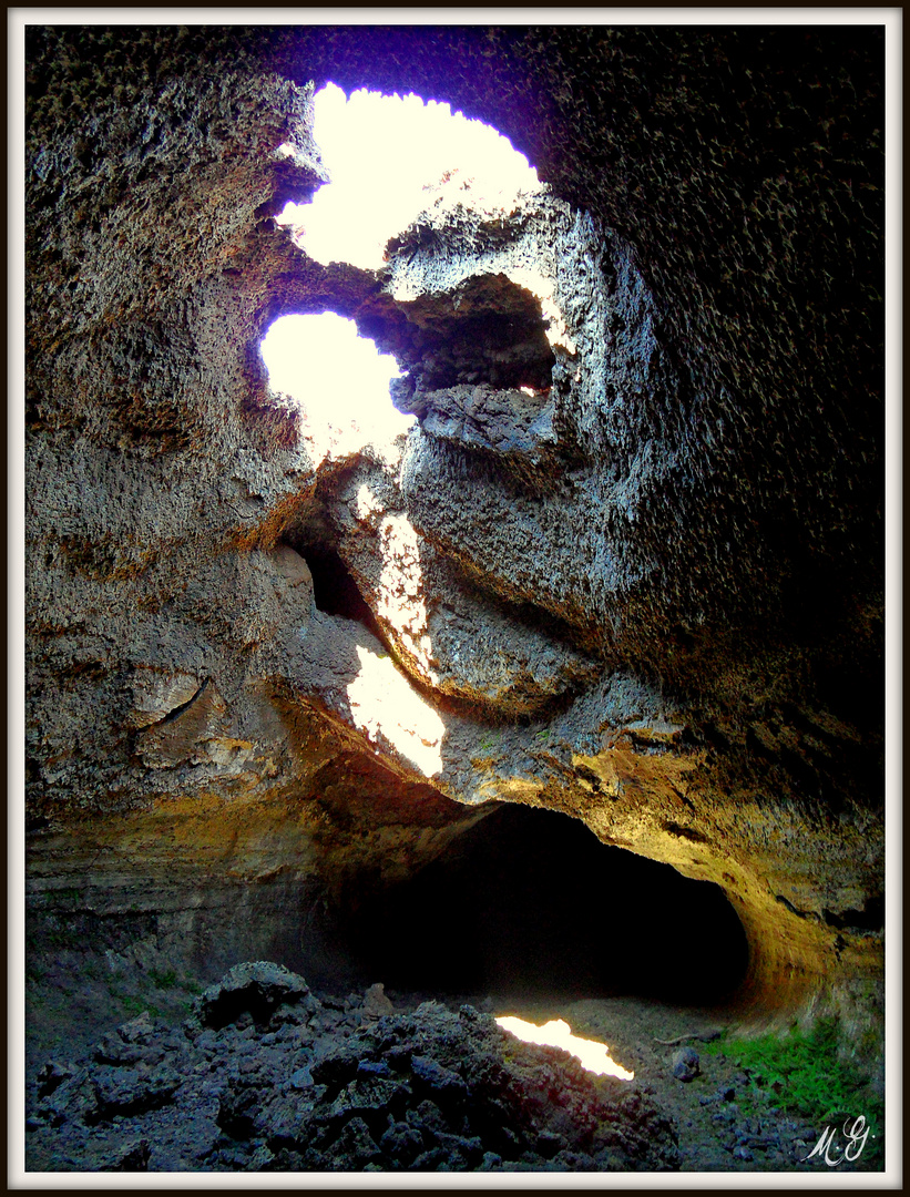 Una delle tante gallerie della grotta dei lamponi