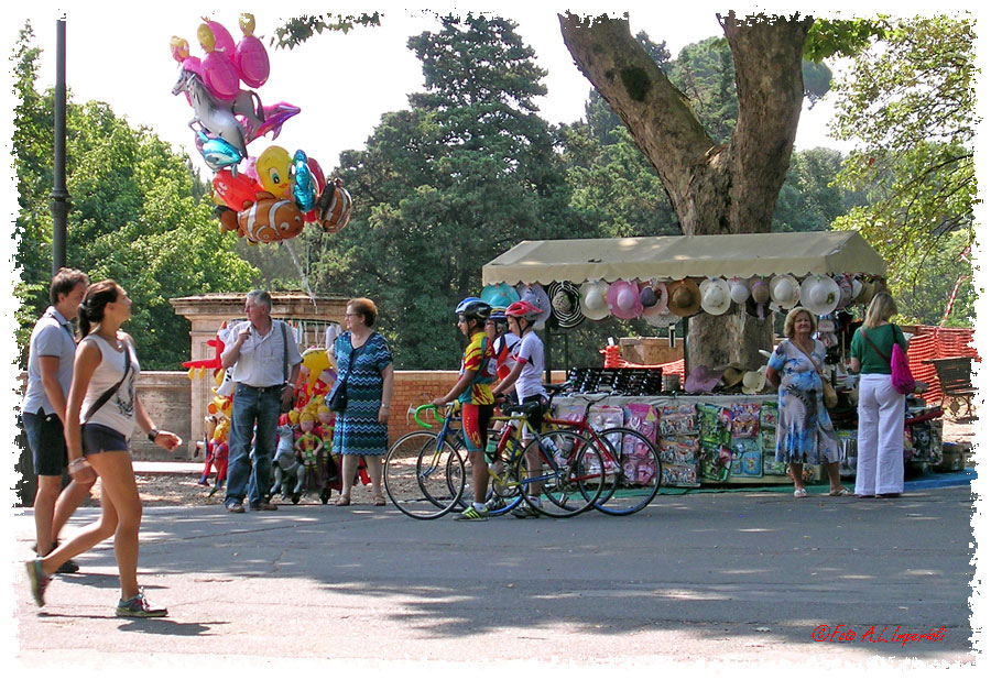 - Una domenica a Villa Borghese -