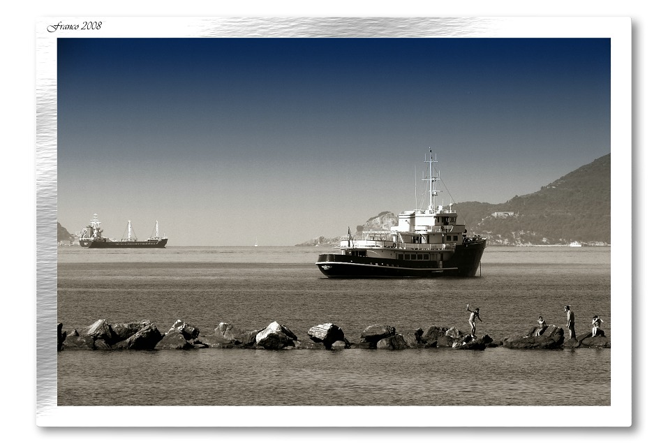 Una domenica al mare I