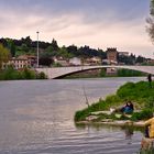 Una domenica pomeriggio vicino al ponte San Niccolò, a Firenze