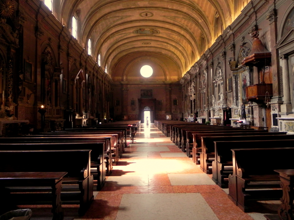 UNA IGLESIA DE VERONA