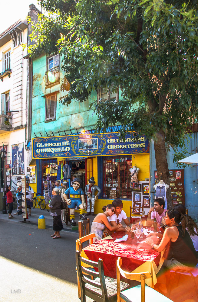 Una mesa en La Boca