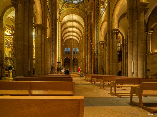Una misa a las siete de la tarde.
