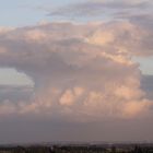 UNA NUBE SOBRE WARENINGEN