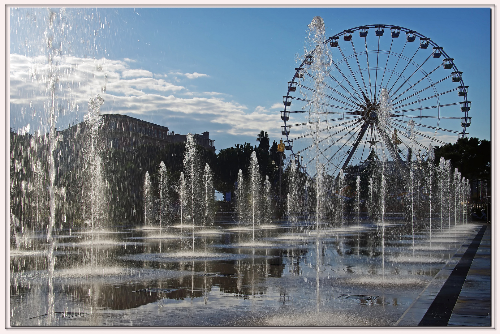 una nuova " luce" su nizza...