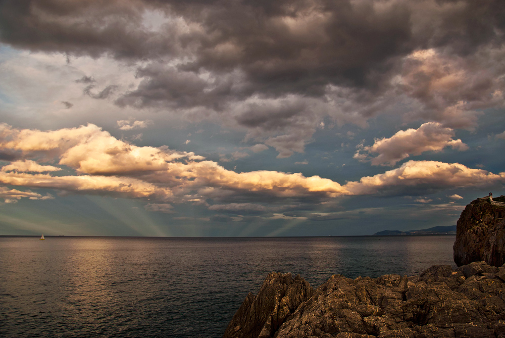 Una tarde bañada de luz y color