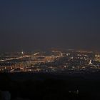 Una vista notturna di Vienna dal Kahlenberg