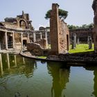 Un'altra veduta del Teatro Marittimo alla Villa Adriana a Tivoli.