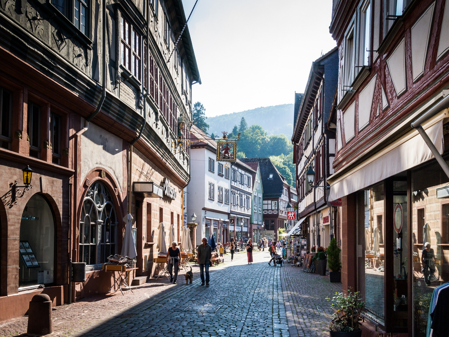 unauffällige Spieglung in der Altstadt...