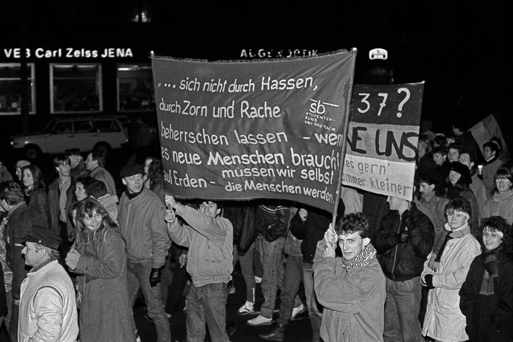 Unbeherrscht von Hass, Zorn und Rache