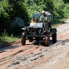 Unbekannter Oldtimer in Südvietnam