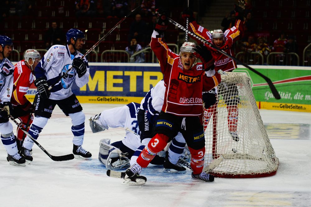 Unbelievable Goal von Simone Bruckert