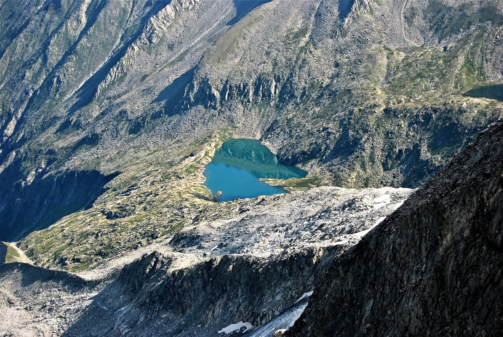 ..unbenannter Bergsee in den Zillertalern