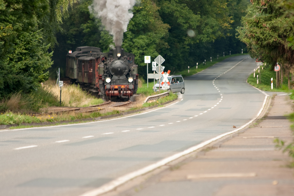 Unbeschrankter Bahnübergang