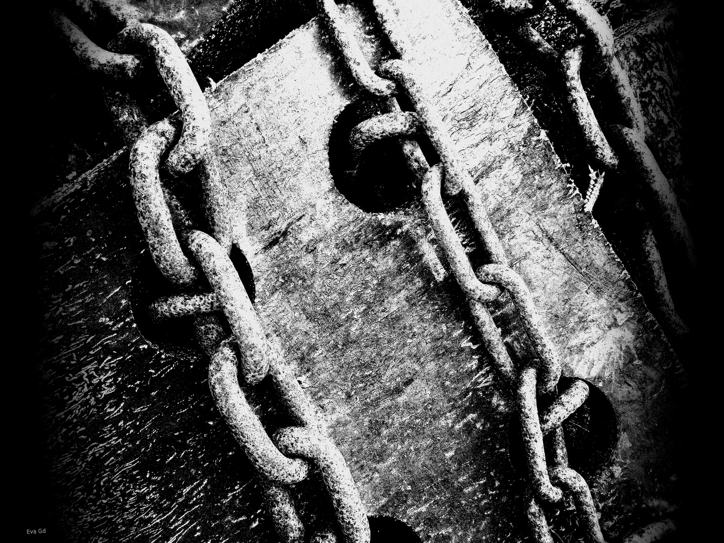 (Un)chained ....