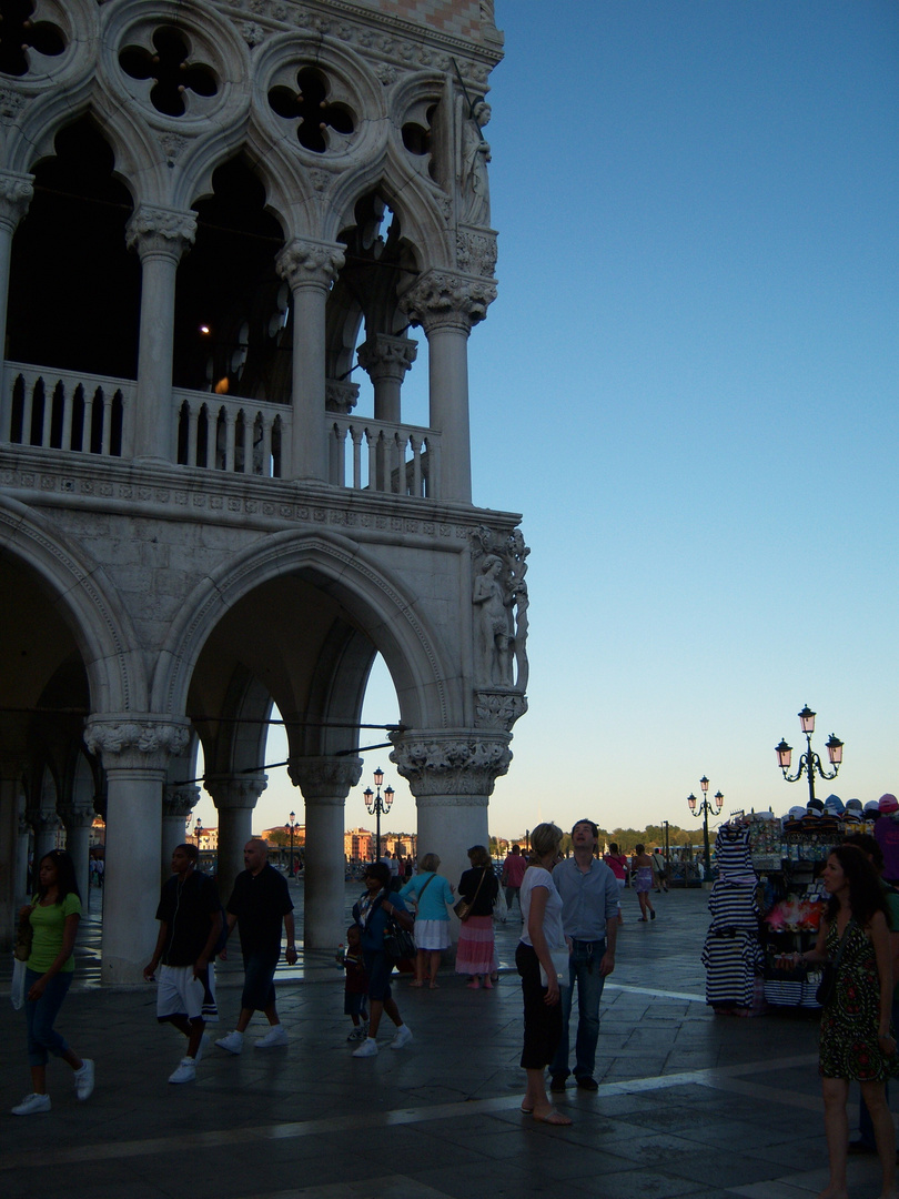 und abends auf die Piazza San Marco