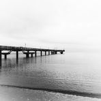 Und am Ende der (See-)Brücke dockt das (Raum-)Schiff an