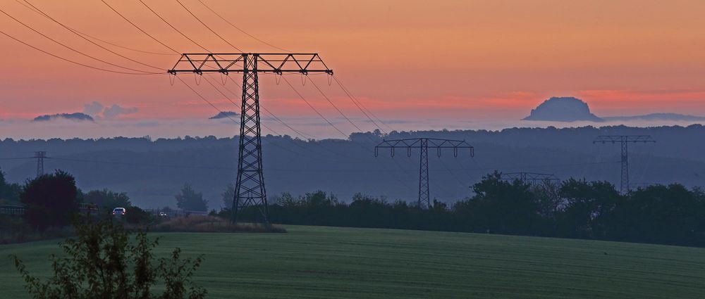 ...und aus dem Nebel steigen, die Herrlichkeiten wunderbar...