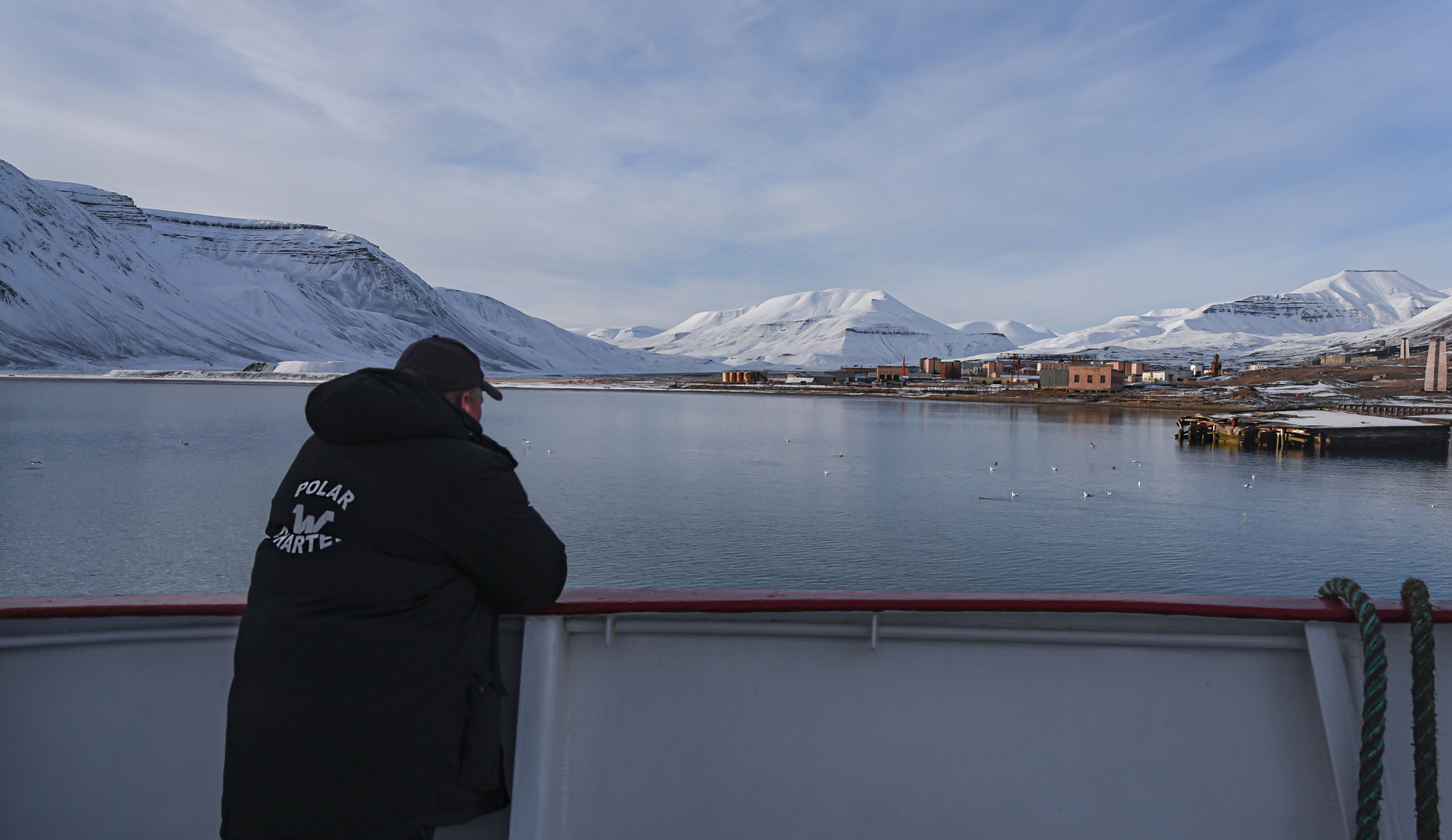 ...und dann ... als die Besatzung von Polargirl  schon jede Hoffnung aufgegeben hatte .... 