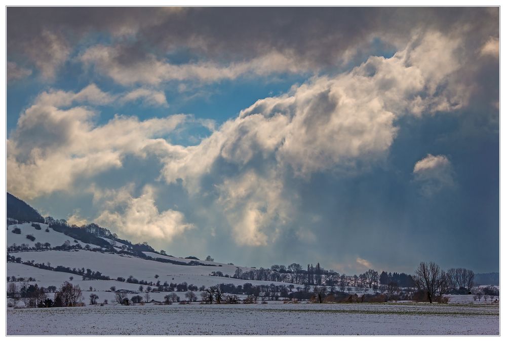 ...und dann rollte die Schneefront heran...