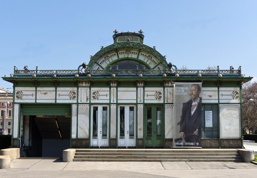 ....und der Eingang zur U-Bahn