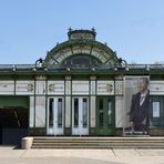 ....und der Eingang zur U-Bahn