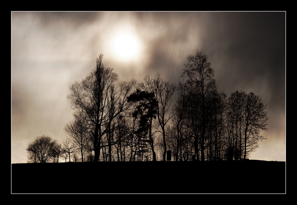 Und der Himmel verdüsterte sich