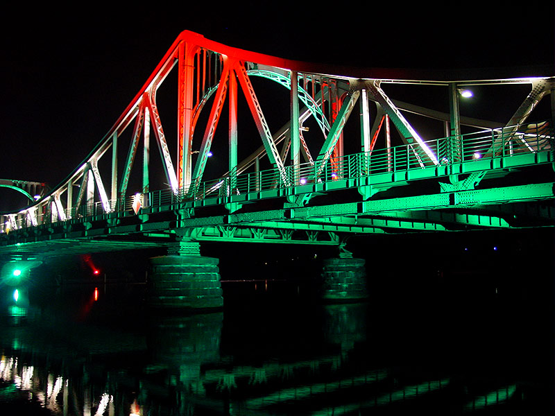 Und die Glienicker Brücke jetzt