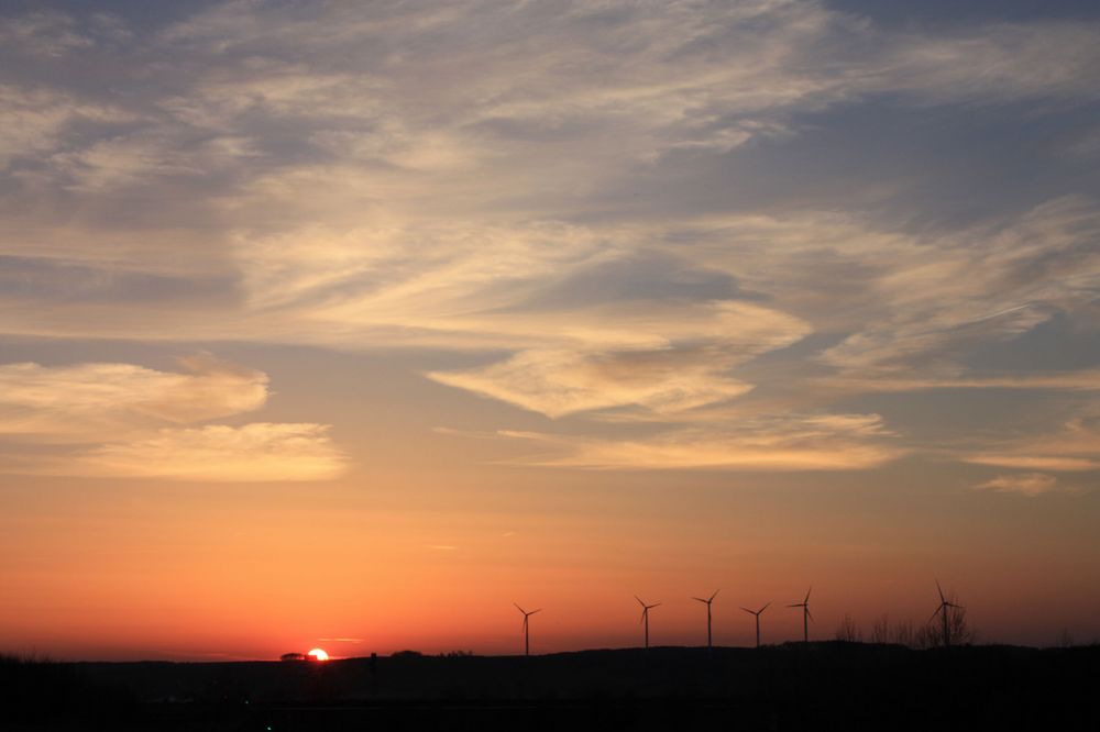 und die Windmühlen mahlen 