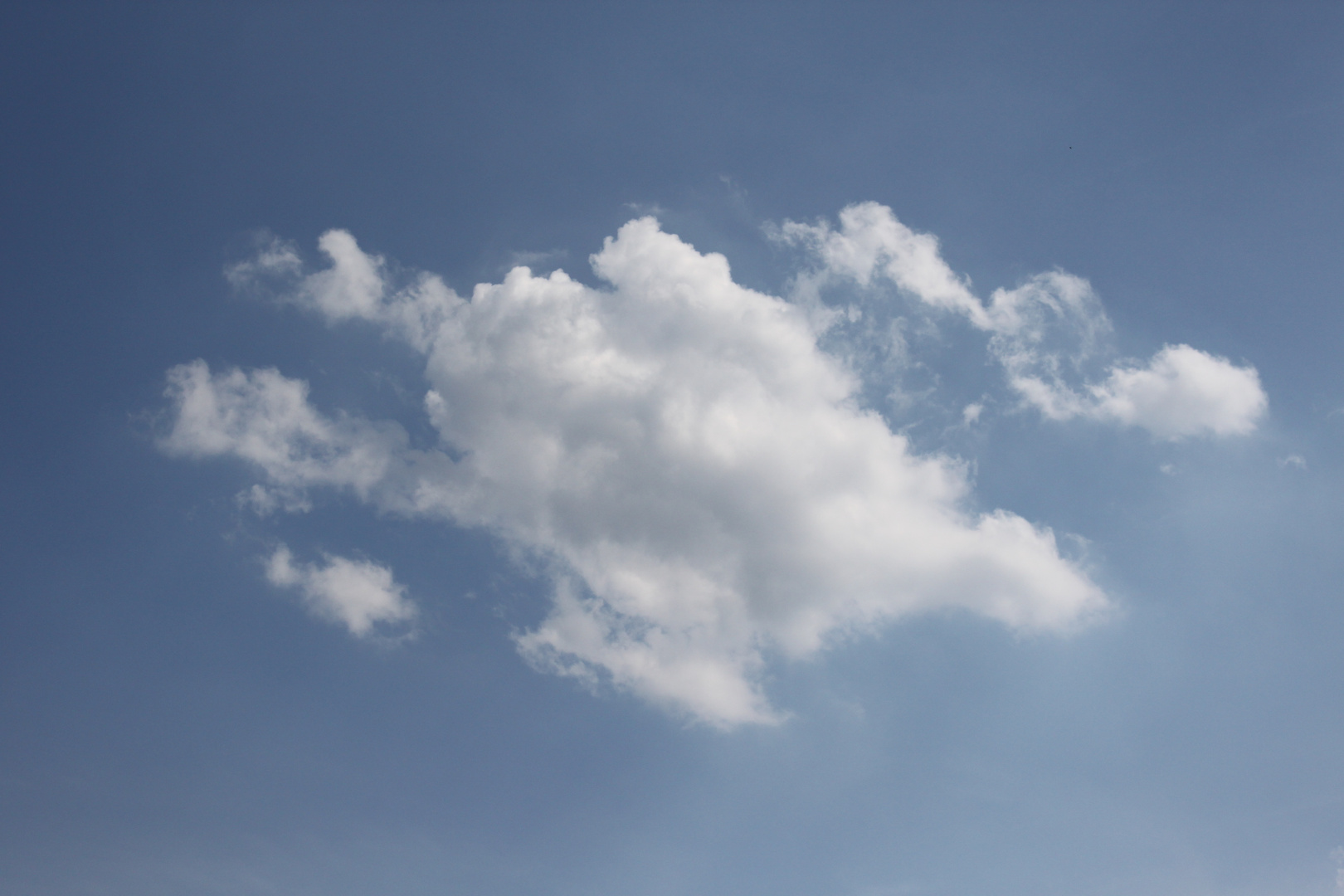 Und er kam, verhüllt in einer Wolke