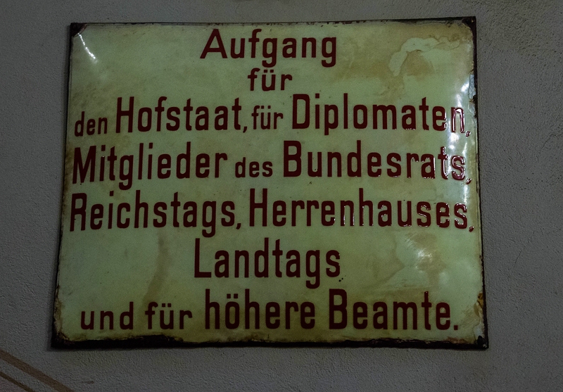 und für höhere Beamte...